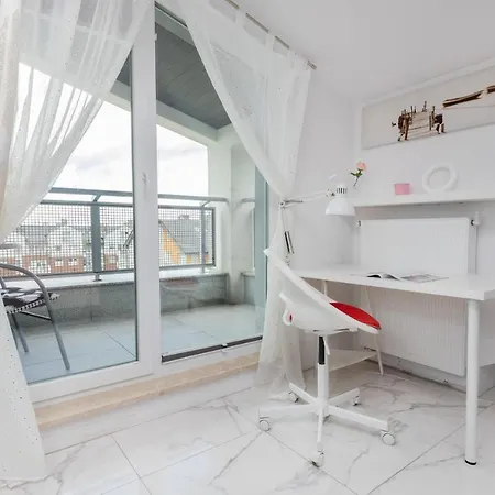 Zaruskiego 3-bedroom By Renters Lejlighed
