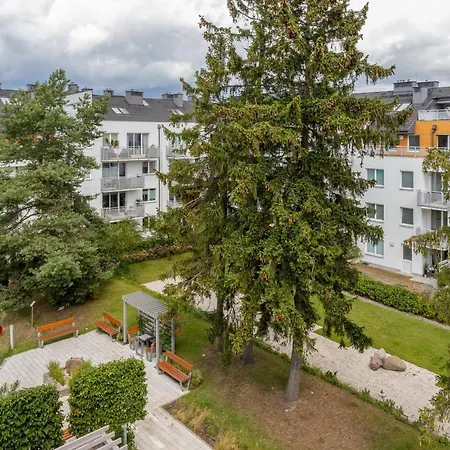 Zaruskiego 3-bedroom By Renters Διαμέρισμα *
