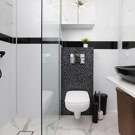 Zaruskiego 3-bedroom By Renters * Γκντίνια